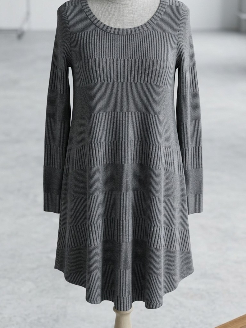 Long Sleeve Gray Ribbed Swing Dress